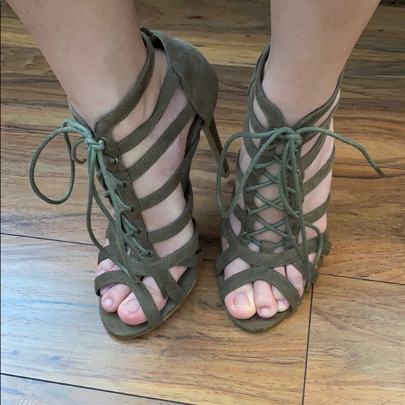 Charlotte Russe Lace Up Heels - Picture 1 of 4